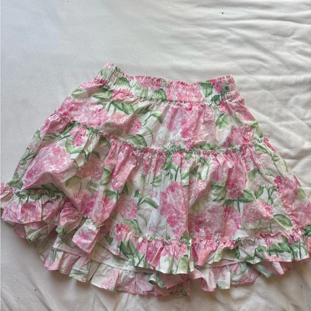 NWT Hill House Home Pink Hydrangea Tiered Ruffle Skirt